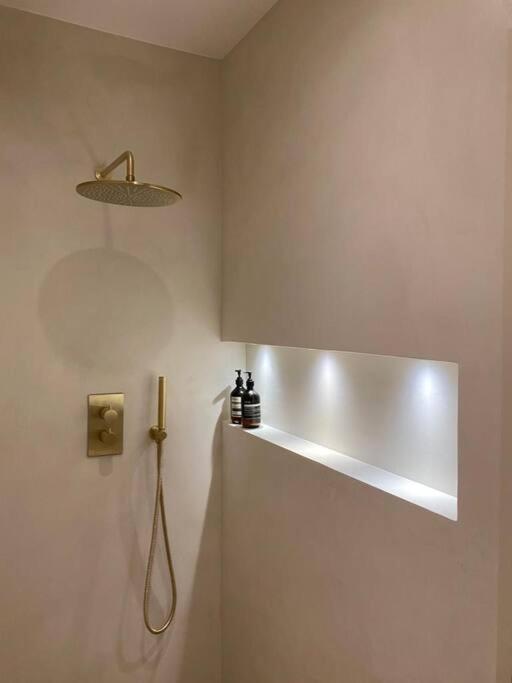 Luxury Georgian Apartment - 5 Minute Walk To Spa Bath Eksteriør billede
