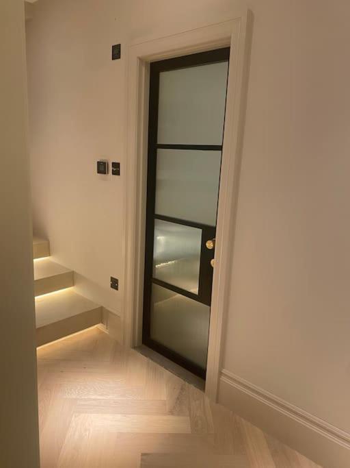 Luxury Georgian Apartment - 5 Minute Walk To Spa Bath Eksteriør billede