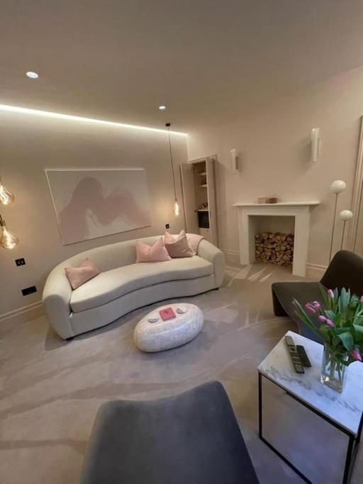 Luxury Georgian Apartment - 5 Minute Walk To Spa Bath Eksteriør billede